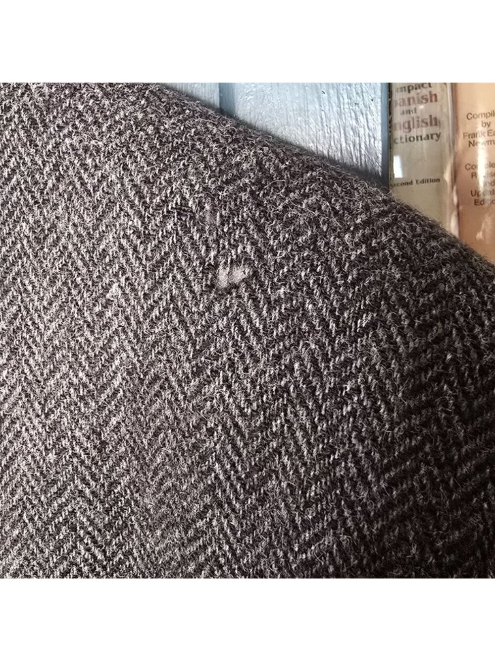 Vintage Ralph Lauren Herringbone Tweed Wool Blazer 44L Gray Lined Two-Button - Picture 11 of 11